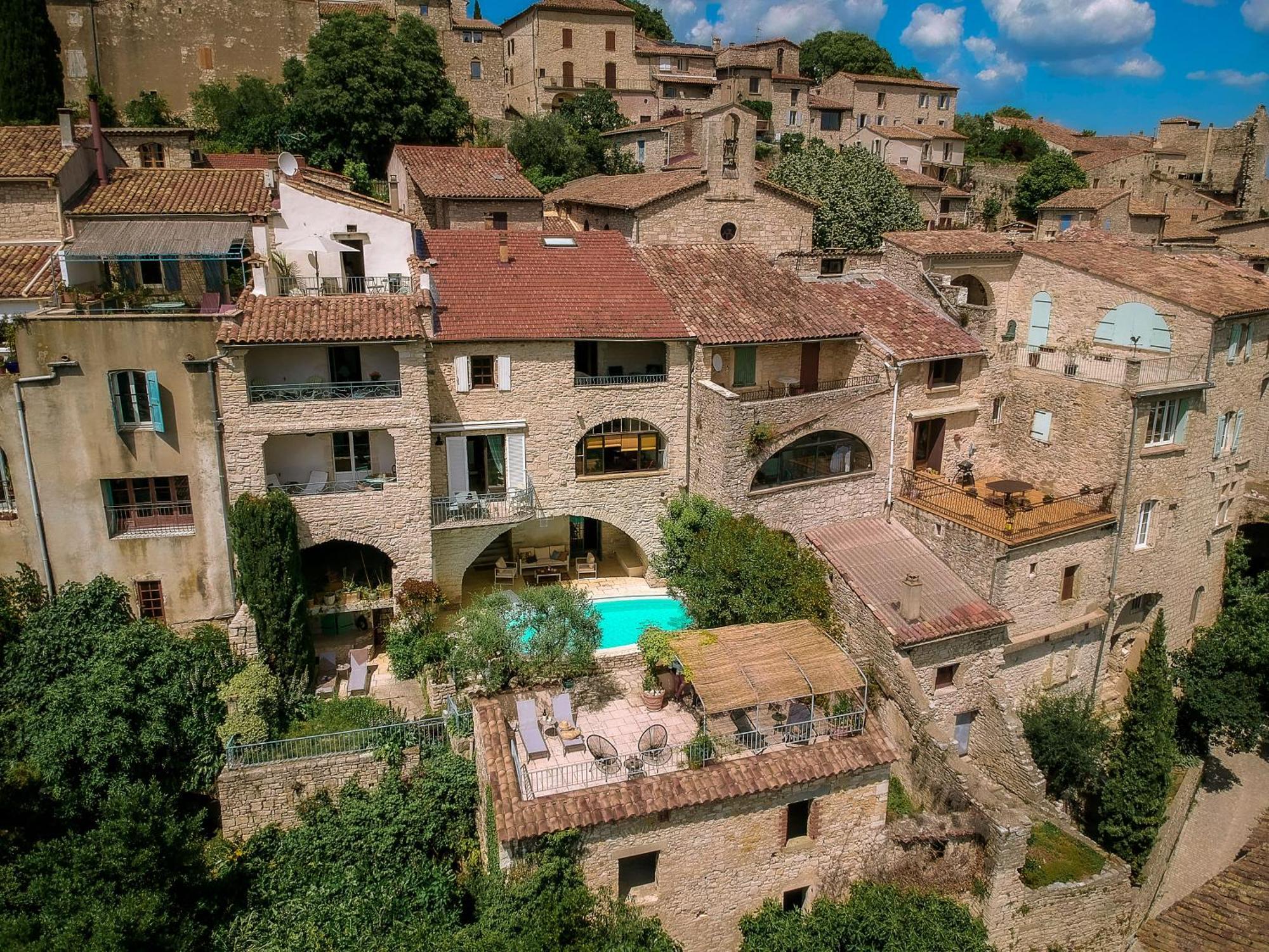 L'Ostal Bestort Vezenobres Exterior foto